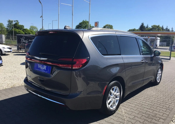 Chrysler Pacifica cena 189900 przebieg: 50500, rok produkcji 2022 z Kańczuga małe 352